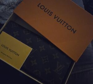 Louis Vuitton Monogram Wallet in Brown Large Button Closure Coded